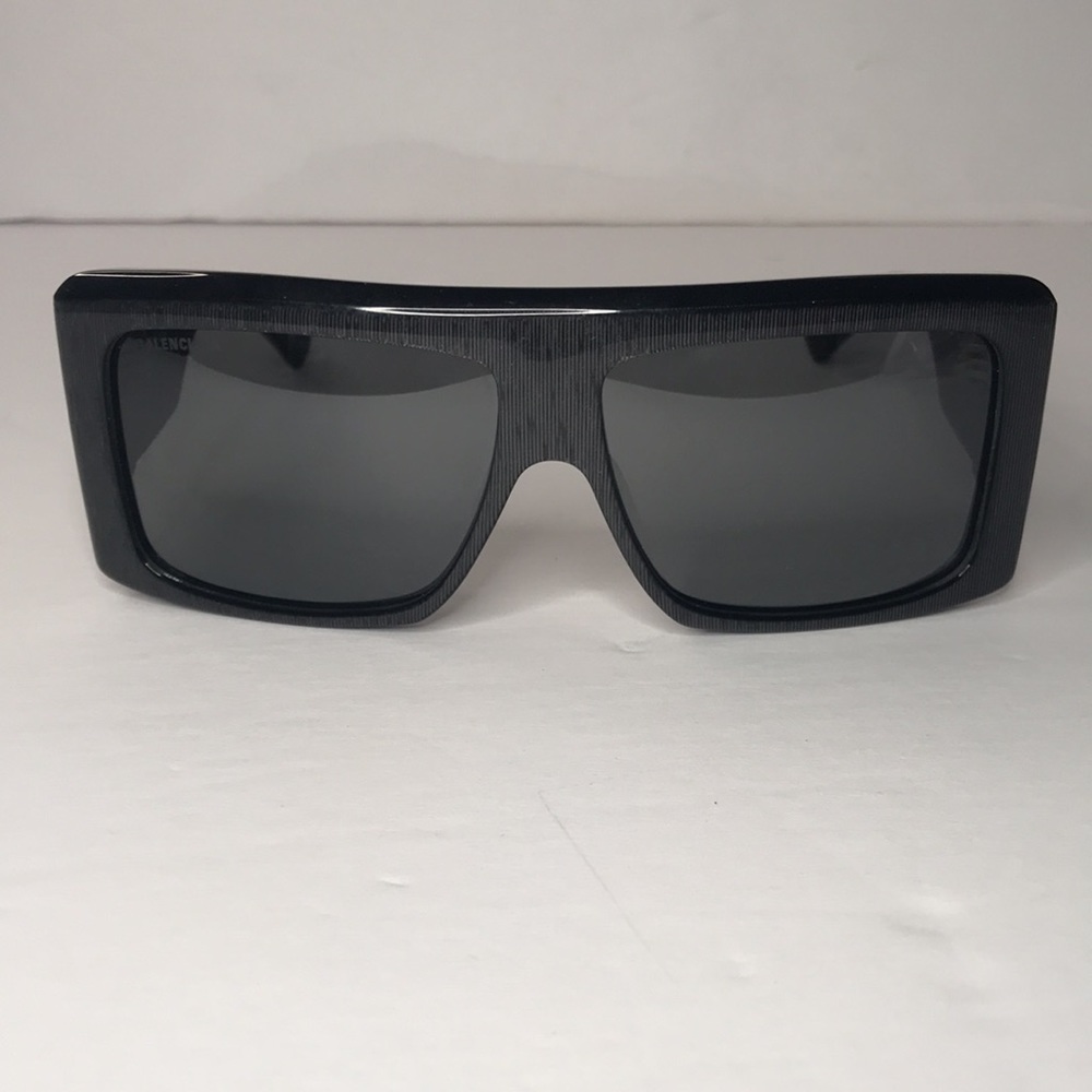 New Authentic Balenciaga Black BB0002S Shield Sunglasses - Picture 17 of 17